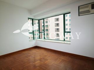 Mid Levels Central - Hillsborough Court 05