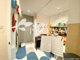Beacon Hill - One Mayfair 10