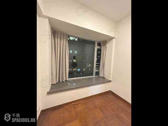 Quarry Bay - Royal Terrace 06