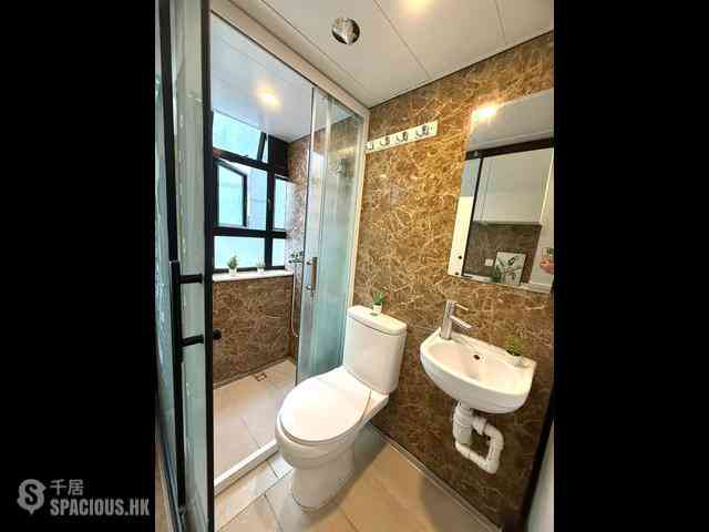 Causeway Bay - Hoi To Court 04