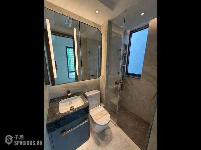 Sai Ying Pun - Des Voeux W Residence 06