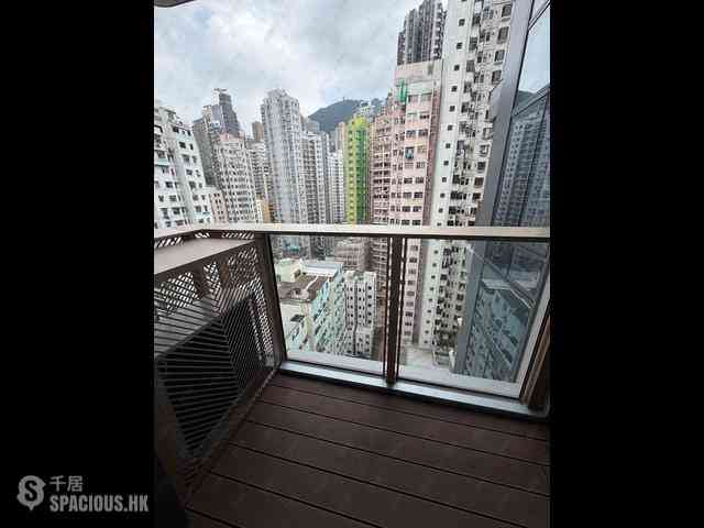 Sai Ying Pun - Des Voeux W Residence 09