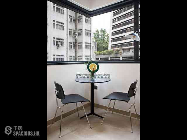 Sheung Wan - 379, Queen's Road Central 03