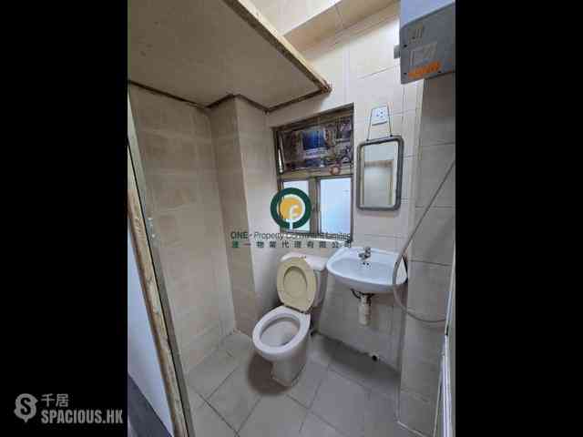 Kennedy Town - 121, Belcher's Street 06