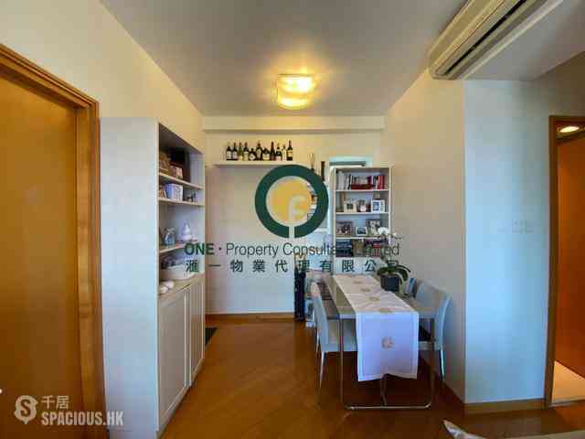 Wan Chai - The Zenith 05