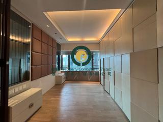 Mid Levels Central - 11, Macdonnell Road 08