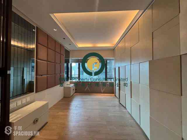 Mid Levels Central - 11, Macdonnell Road 08