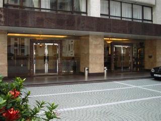 Mid Levels Central - Estoril Court 02