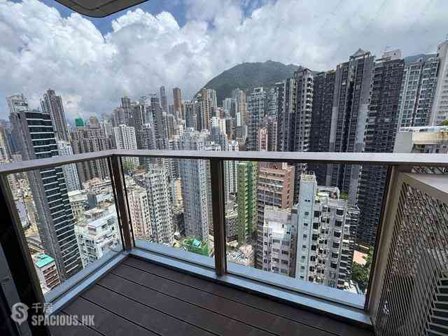 Sai Ying Pun - Des Voeux W Residence 08