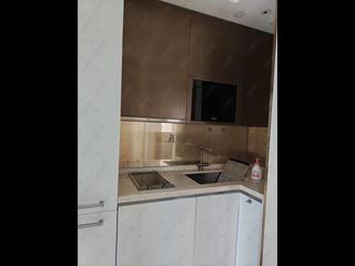 Sai Ying Pun - 63, Pokfulam Amber House (Tower 1) 09