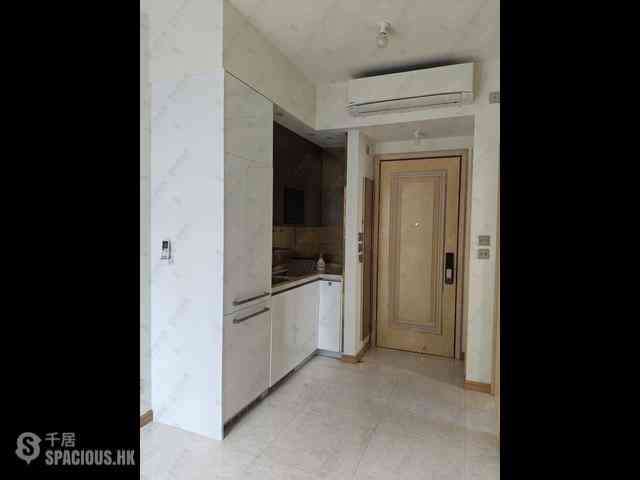 Sai Ying Pun - 63, Pokfulam Amber House (Tower 1) 12