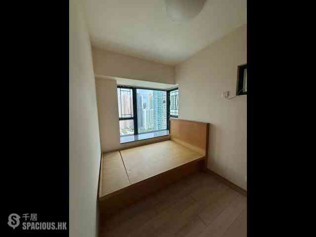 Sai Wan Ho - Grand Promenade Block 2 06