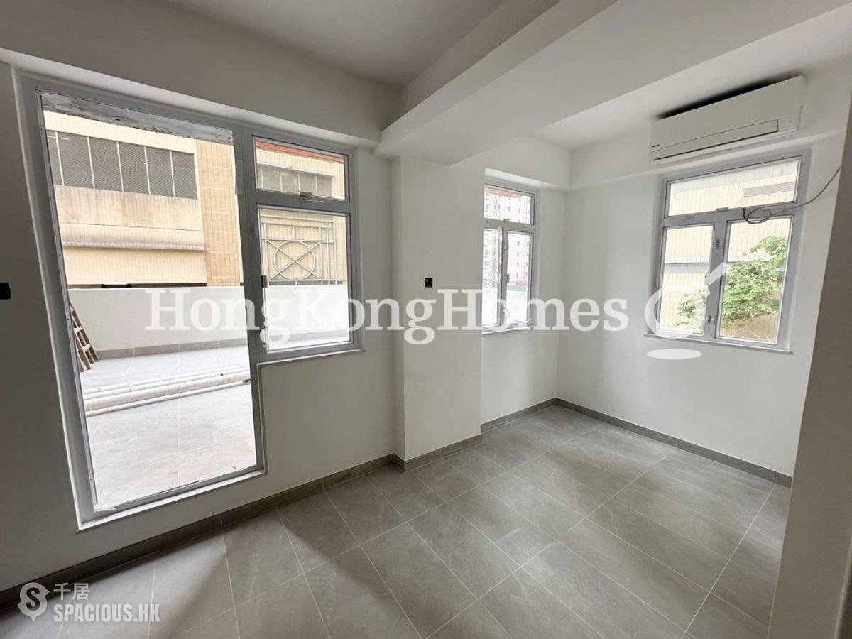 Kennedy Town - Cheong Kat Mansion 01