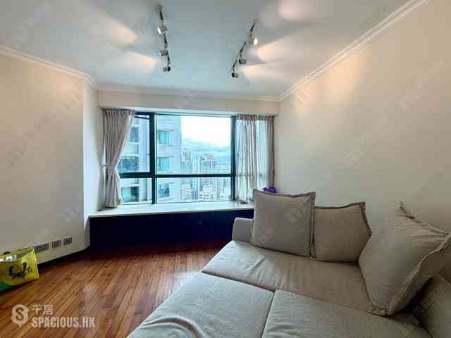 Mid Levels West - 80 Robinson Road 04