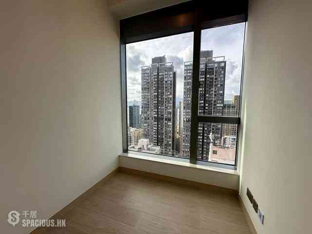 Sai Ying Pun - Upper Manor 09