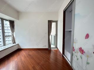 Wan Chai - The Avenue Phase 1 Block 5 02