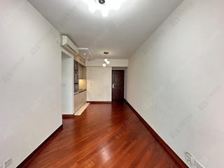 Wan Chai - The Avenue Phase 1 Block 5 05