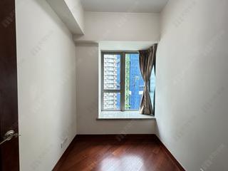 Wan Chai - The Avenue Phase 1 Block 5 09