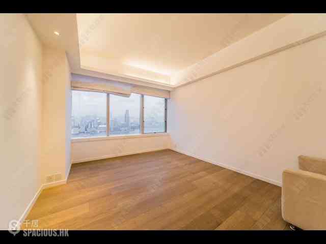 Wan Chai - Convention Plaza Apartments 11