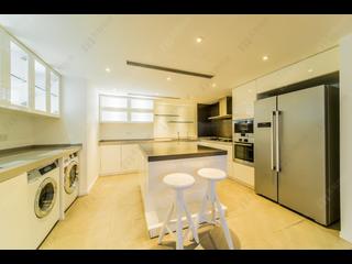 Wan Chai - Convention Plaza Apartments 14