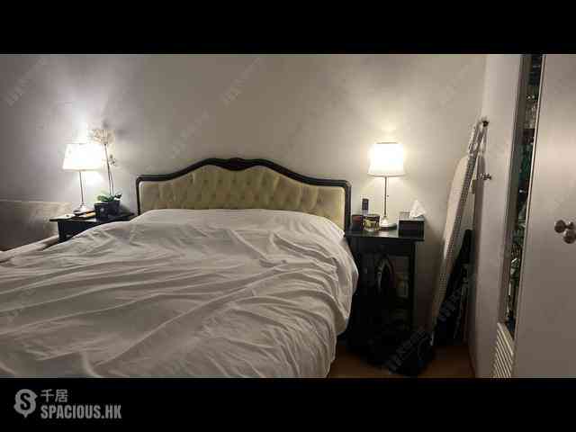 Wan Chai - Convention Plaza Apartments 03