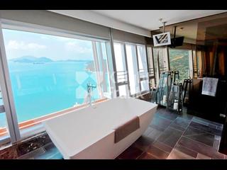 Repulse Bay - The Lily 03