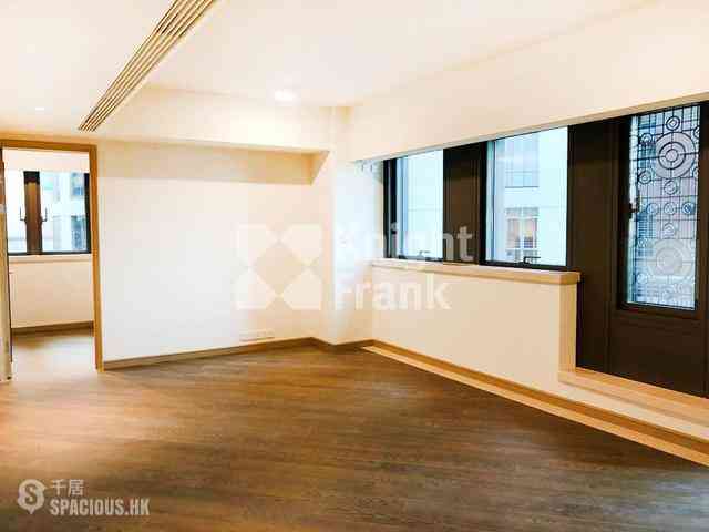 Mid Levels Central - 3, MacDonnell Road 01
