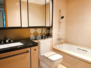 Mid Levels Central - 3, MacDonnell Road 06