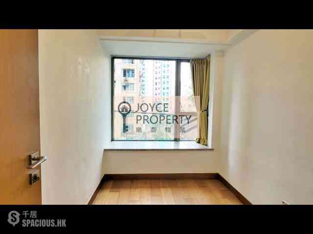 Sai Ying Pun - The Nova 04