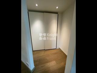 Mid Levels Central - 3, MacDonnell Road 19