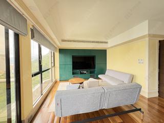 Mid Levels East - Bowen Place 10