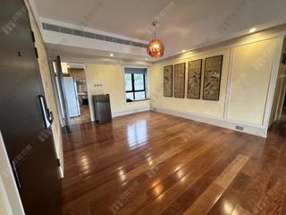 Mid Levels East - Bowen Place 16