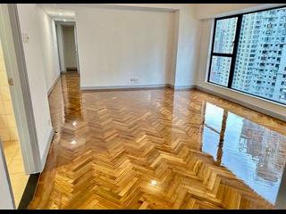 Mid Levels Central - 62B, Robinson Road 23