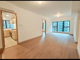 Mid Levels Central - 62B, Robinson Road 02