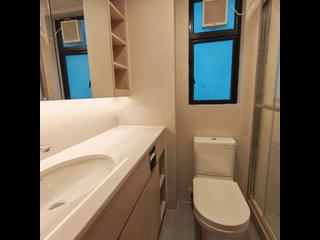 Mid Levels Central - 62B, Robinson Road 08