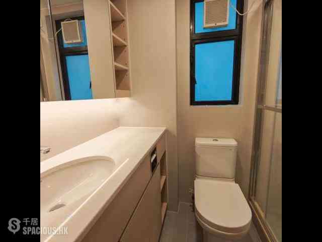 Mid Levels Central - 62B, Robinson Road 08