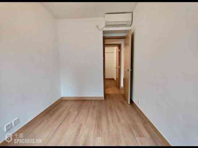 Mid Levels Central - 62B, Robinson Road 10