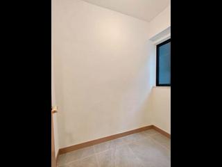 Mid Levels Central - 62B, Robinson Road 13