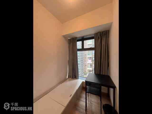 Sai Ying Pun - High Park 99 08
