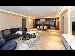 Mid Levels Central - Hollywood Heights 03