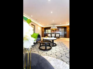 Mid Levels Central - Hollywood Heights 04