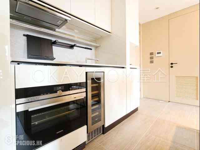 Mid Levels Central - Townplace Soho 04