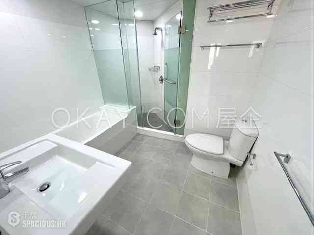 Wan Chai - Convention Plaza Apartments 07