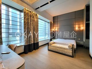 Wan Chai - The Avenue Phase 2 06