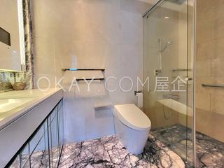 Wan Chai - The Avenue Phase 2 07