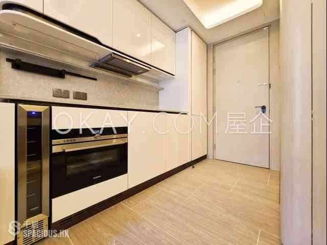 Mid Levels Central - Townplace Soho 06