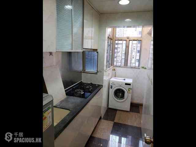 Wan Chai - Yan Yee Court 07