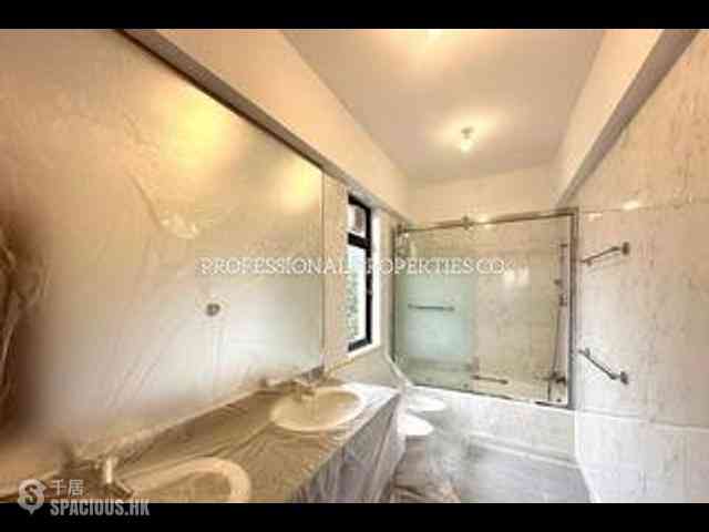 Repulse Bay - Manhattan Tower 04