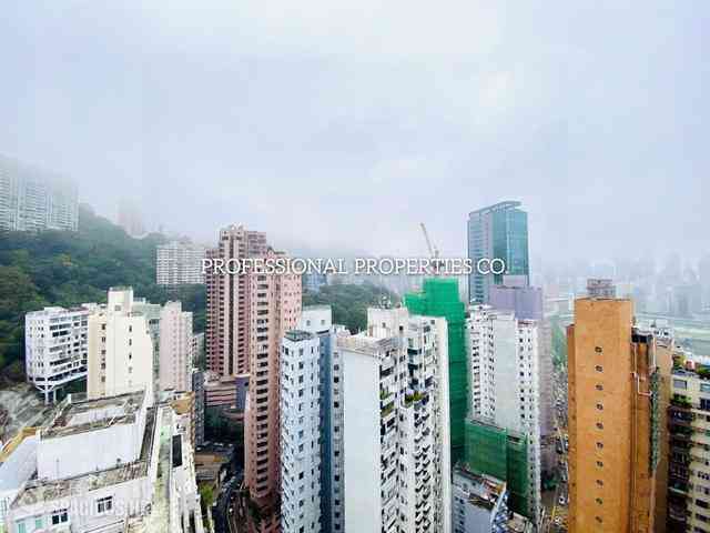 Happy Valley - The Aster (Resiglow) 01