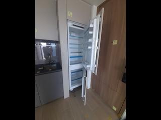 Sai Ying Pun - Des Voeux W Residence 11